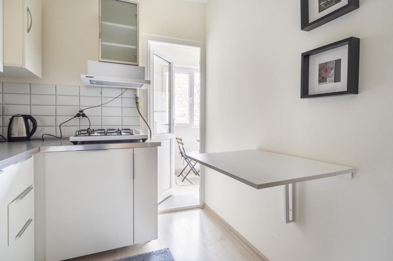 Appartement Modern Flat With Balcony On Bagdat Street à Istambul Extérieur photo