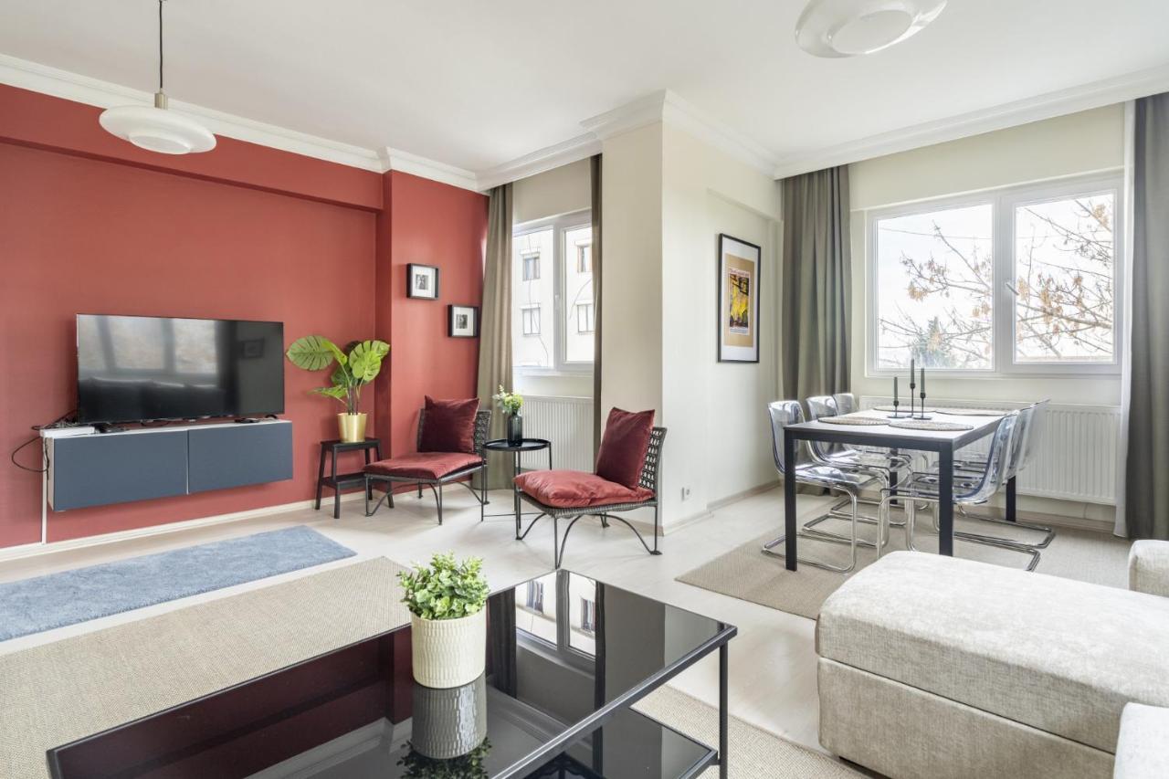 Appartement Modern Flat With Balcony On Bagdat Street à Istambul Extérieur photo