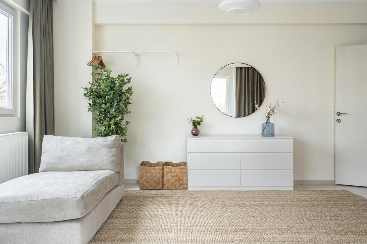 Appartement Modern Flat With Balcony On Bagdat Street à Istambul Extérieur photo