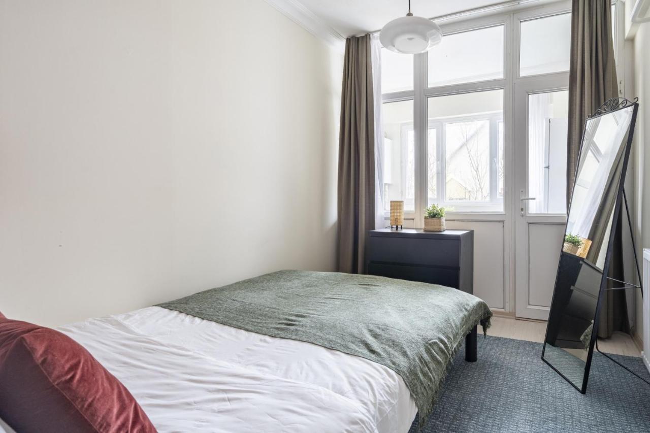 Appartement Modern Flat With Balcony On Bagdat Street à Istambul Extérieur photo