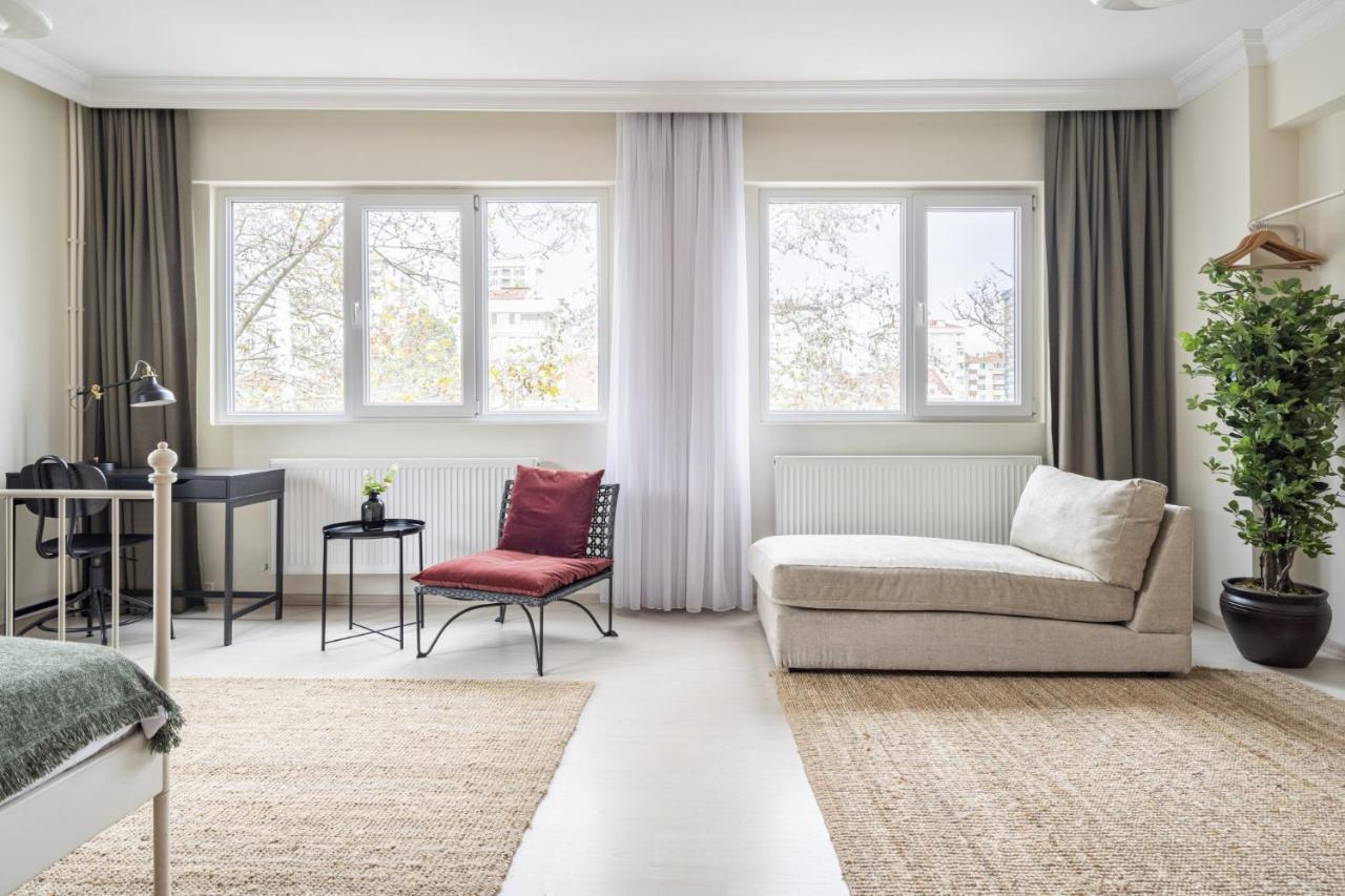 Appartement Modern Flat With Balcony On Bagdat Street à Istambul Extérieur photo